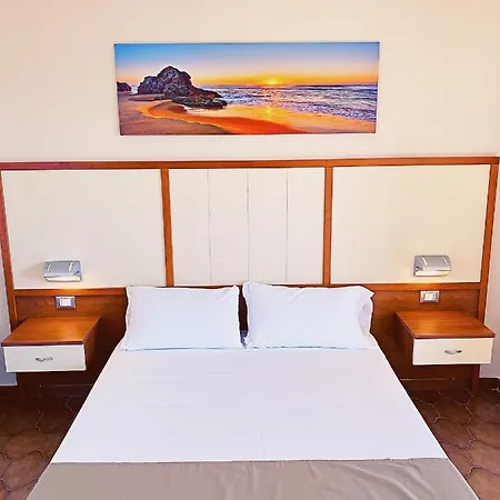 Apartahotel Felix 3*