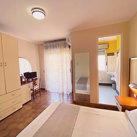 Felix Apartahotel Ricadi