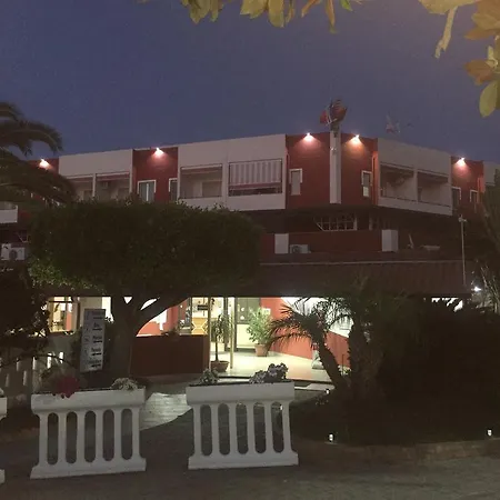 费利克斯住宅酒店 3* 里卡迪