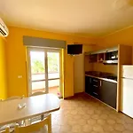Felix Aparthotel
