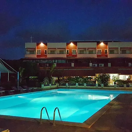 Felix Aparthotel Ricadi