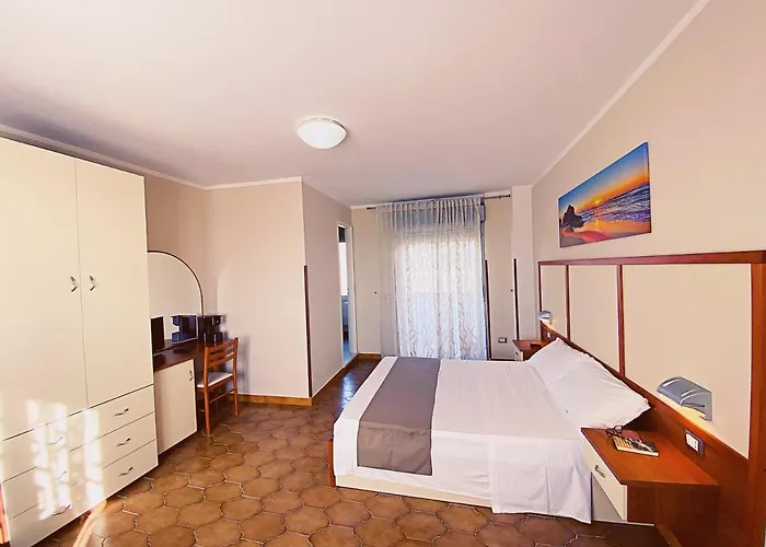 Felix Apart-hotel 3*