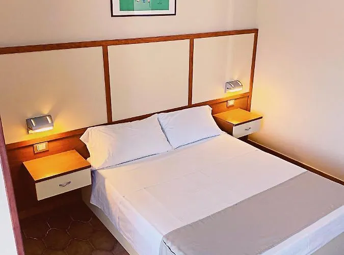 Apart-hotel Felix 3*