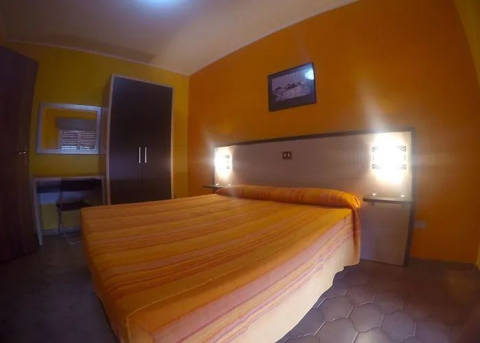 Felix Aparthotel