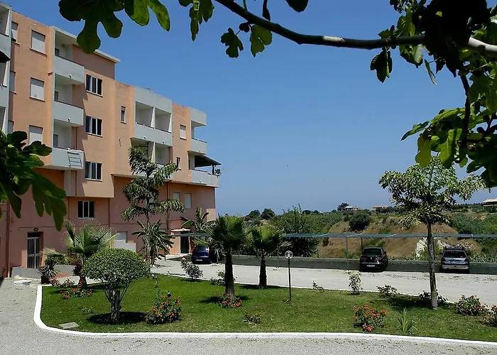 Apart-hotel Felix 3*